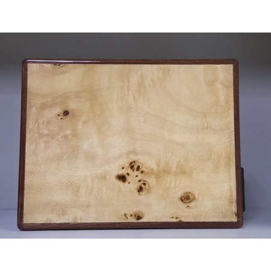 хьюмидор HOWARD MILLER НА 10 СИГАР.(тополь)